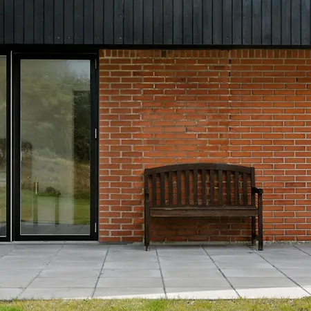 With Fjord Views Semesterbostad Thyholm