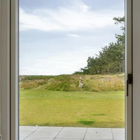 With Fjord Views Semesterbostad